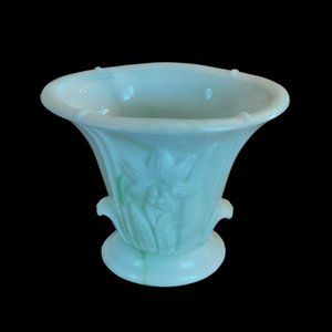Vtg. Akro Agate Green Swirl Lily Slag Milk Glass Vase. 1930's. Made In USA